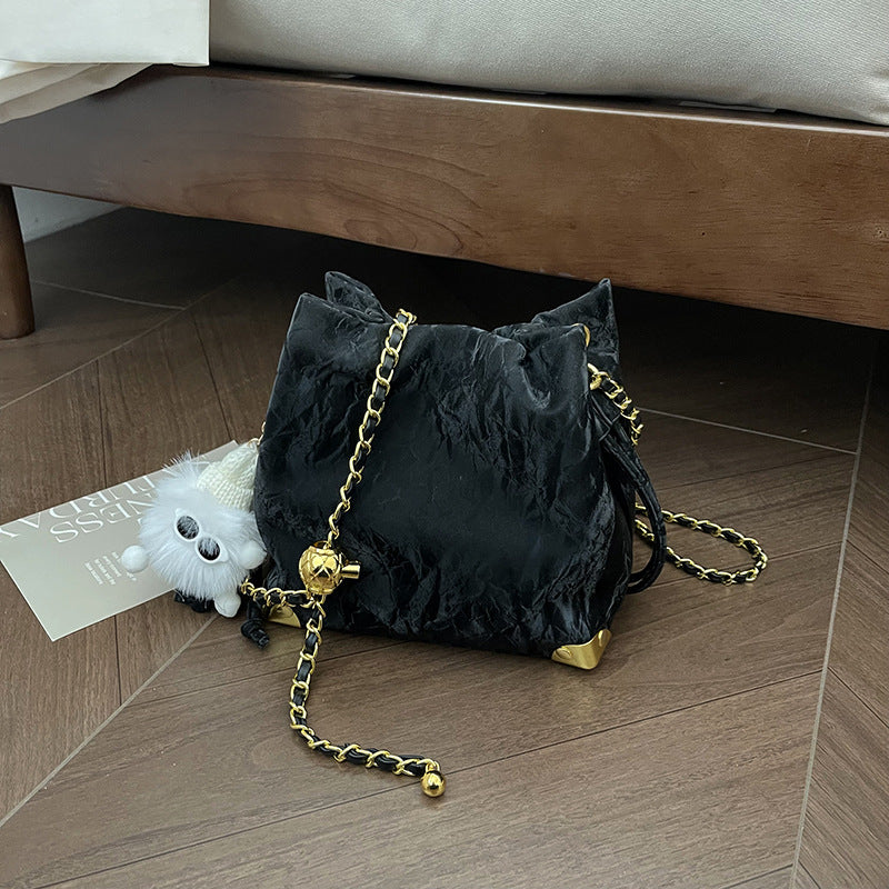 Casual and versatile crossbody bucket bag - ShopHub