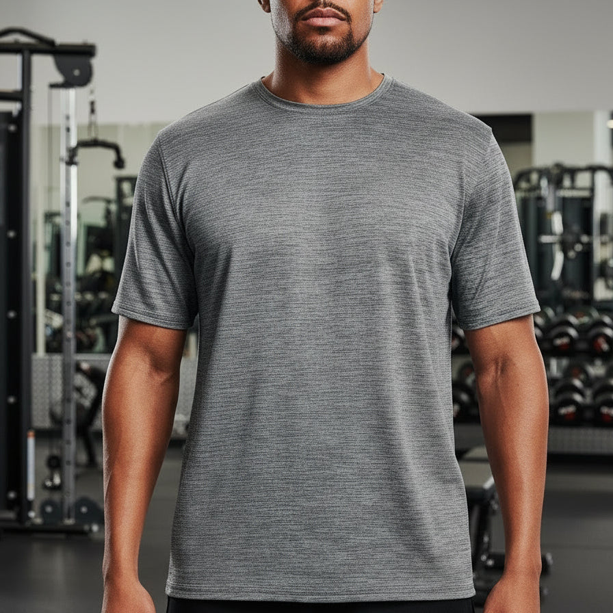 Dealonlinenz 3XL quick-drying sports T-shirt with stretch fabric, shown on a model, ideal for active and athletic wear.