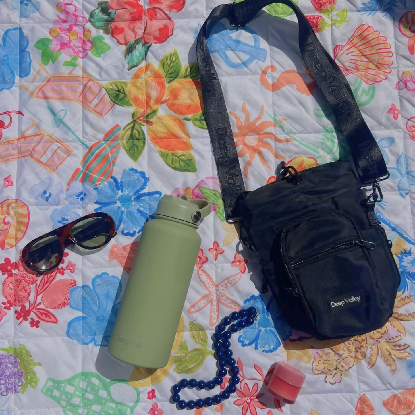 Bundle: Pea Green 1L Insulated Bottle + DayTrip Mini Bag - ShopHub