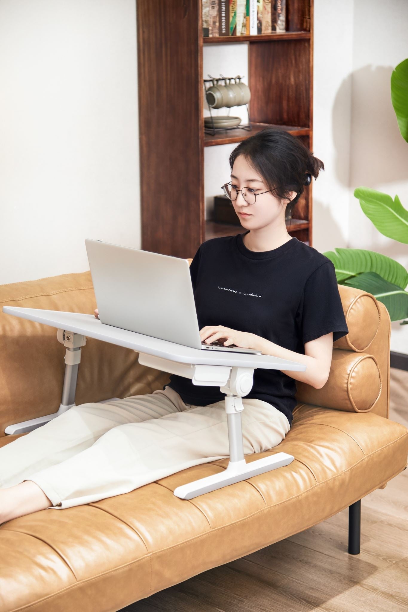 Ergomax Foldable Laptop Desk sue-e furniture
