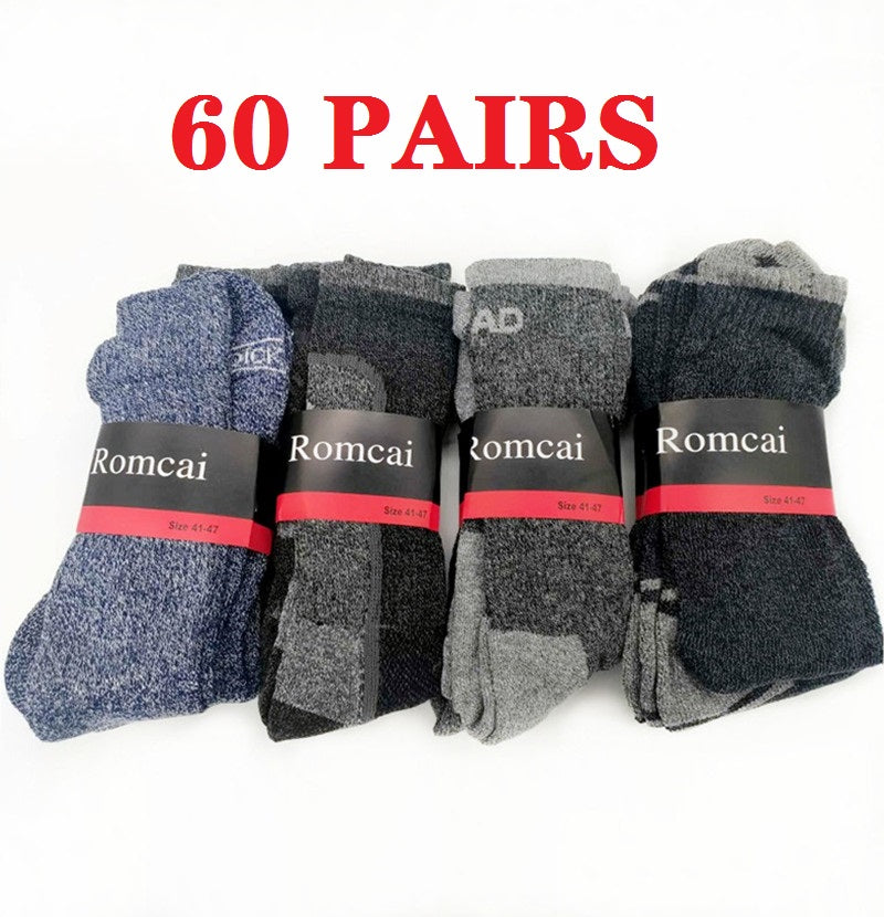 Pair of dealonline.co.nz cushioned crew and sports socks in size 7-10, shown in black with reinforced toes and comfortable fit.
