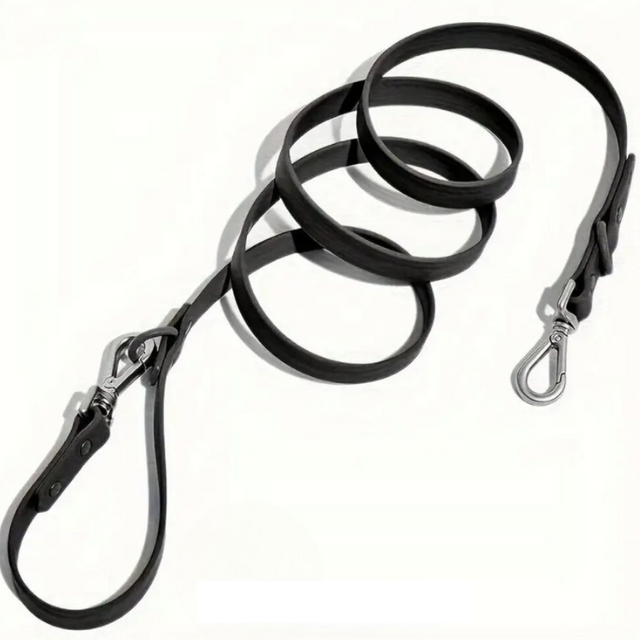 Adjustable black waterproof dog lead from Walkieez, featuring a durable design for outdoor walks with your pet.