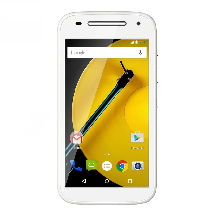 Hydrogel screen protectors for Moto E 2nd generation 2015 by 9eight5, shown in a pack of two installed on the phone screen.