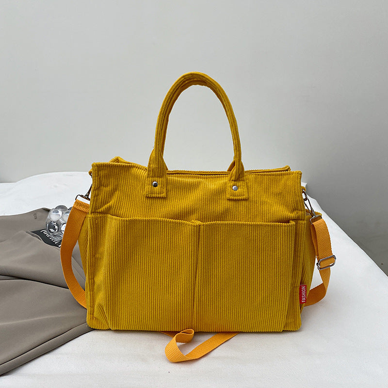 Casual and simple shoulder/crossbody bag