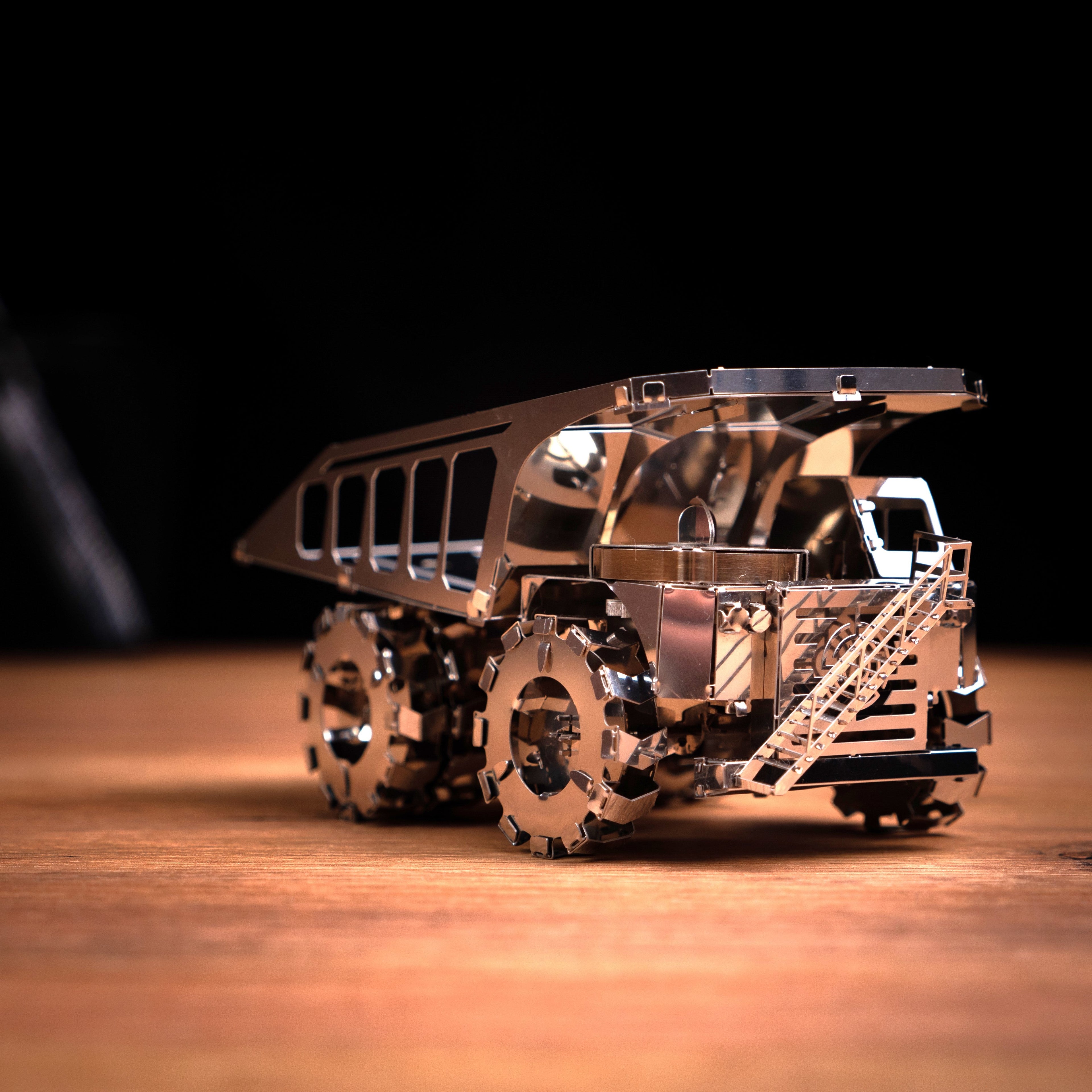 QUARRY TRANSPORTER MINING TRUCK-0