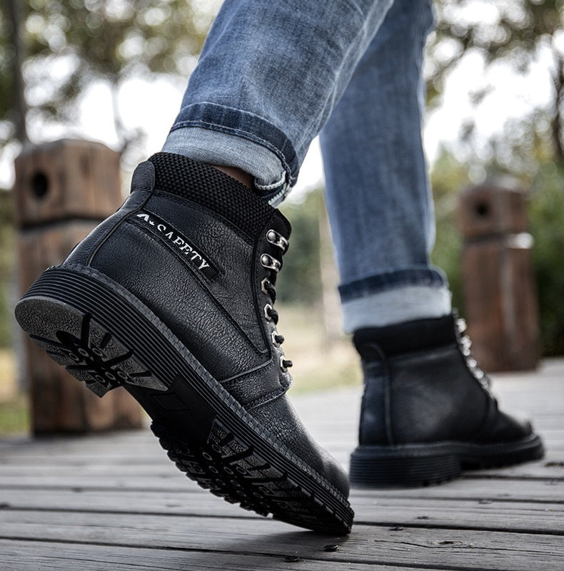 Women steel cap work shoes by dealonline.co.nz with safety features, industrial puncture-proof construction, suitable for construction work.