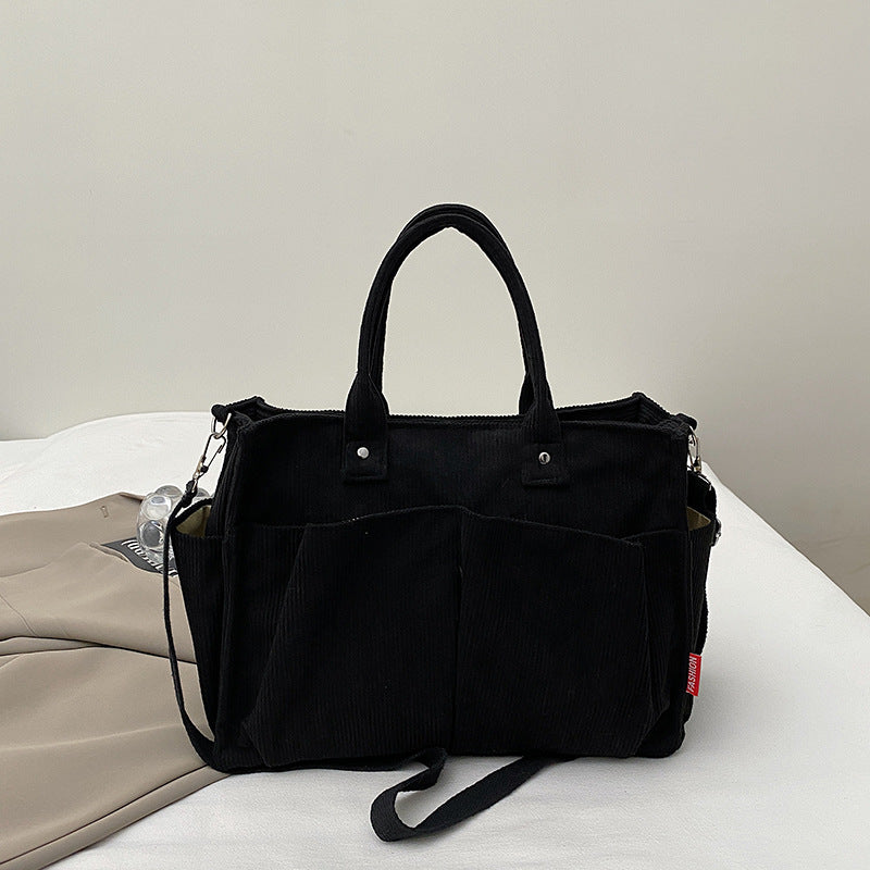 Casual and simple shoulder/crossbody bag
