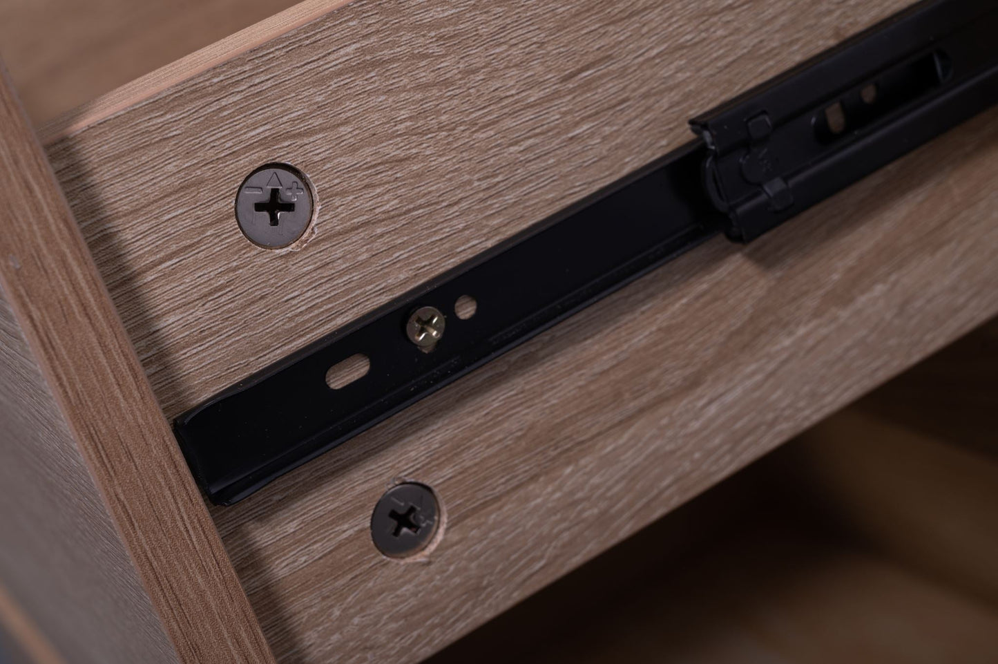 'Byron' Light Oak Bedside Table sue-e furniture
