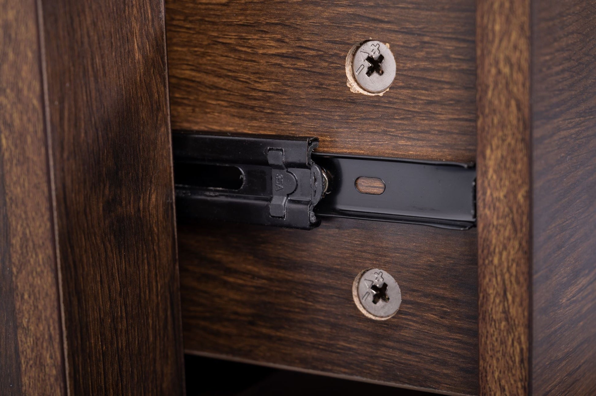 'Byron' Dark Oak Bedside Table sue-e furniture