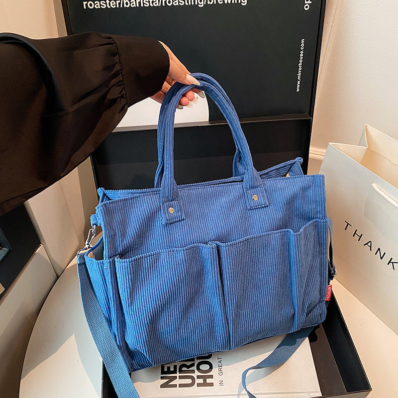 Casual and simple shoulder/crossbody bag