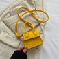 2025 Summer new fashion summer Western style women's portable shoulder bag simple western style chain crossbody small square bag