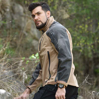 Men's Waterproof Tactical Softshell Jacket for Fall/Winter