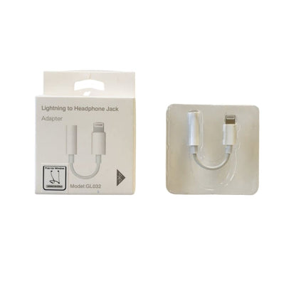 9eight5 Lightning to headphone jack adapter for electronics devices, compact and easy to connect audio accessories.