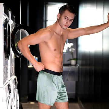 Men’s Mulberry Silk Lounge Shorts