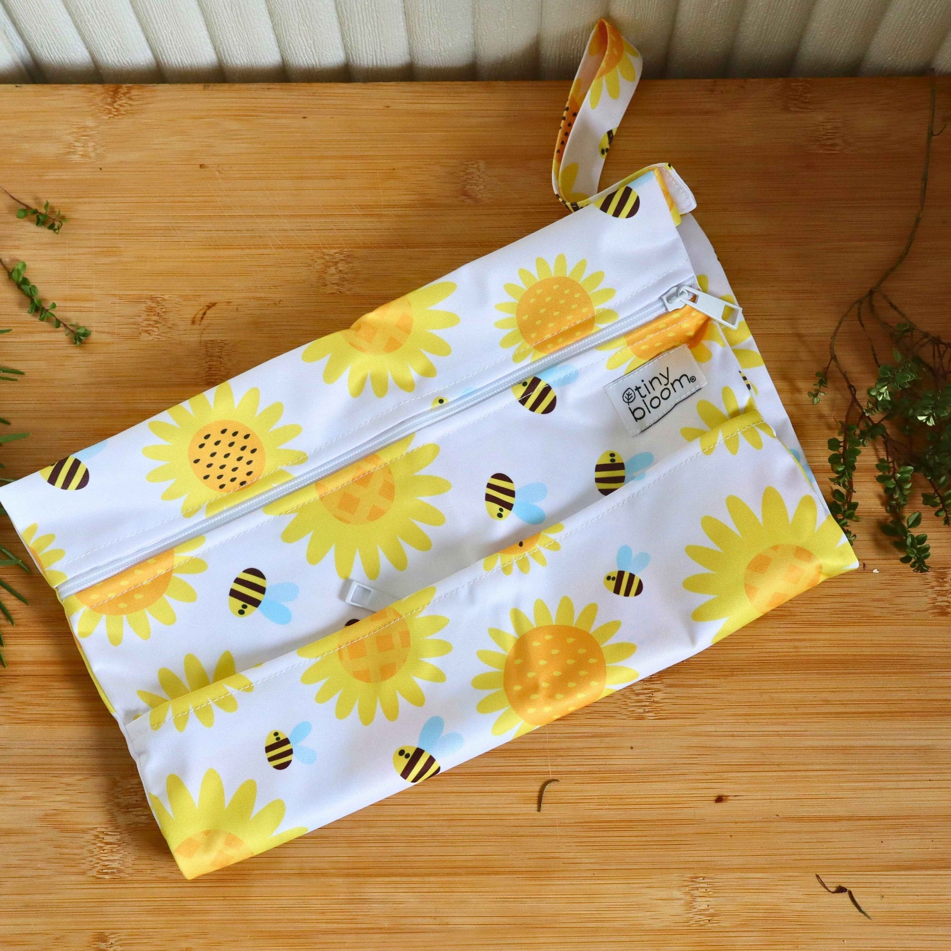 Reusable Wet Bags for Cloth Nappies - Dual Compartment, Waterproof