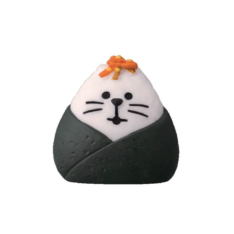 PAWSOME FIGURINES - #136-0