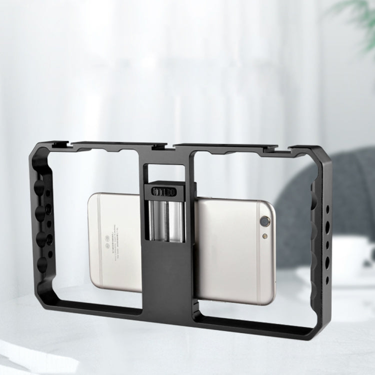 YELANGU  PC06 YLG0909A Vlogging Live Broadcast Smartphone Metal Cage Video Rig Filmmaking Recording Handle Stabilizer Bracket for iPhone, Galaxy, Huawei, Xiaomi, HTC, LG, Google, and Other Smartphones
