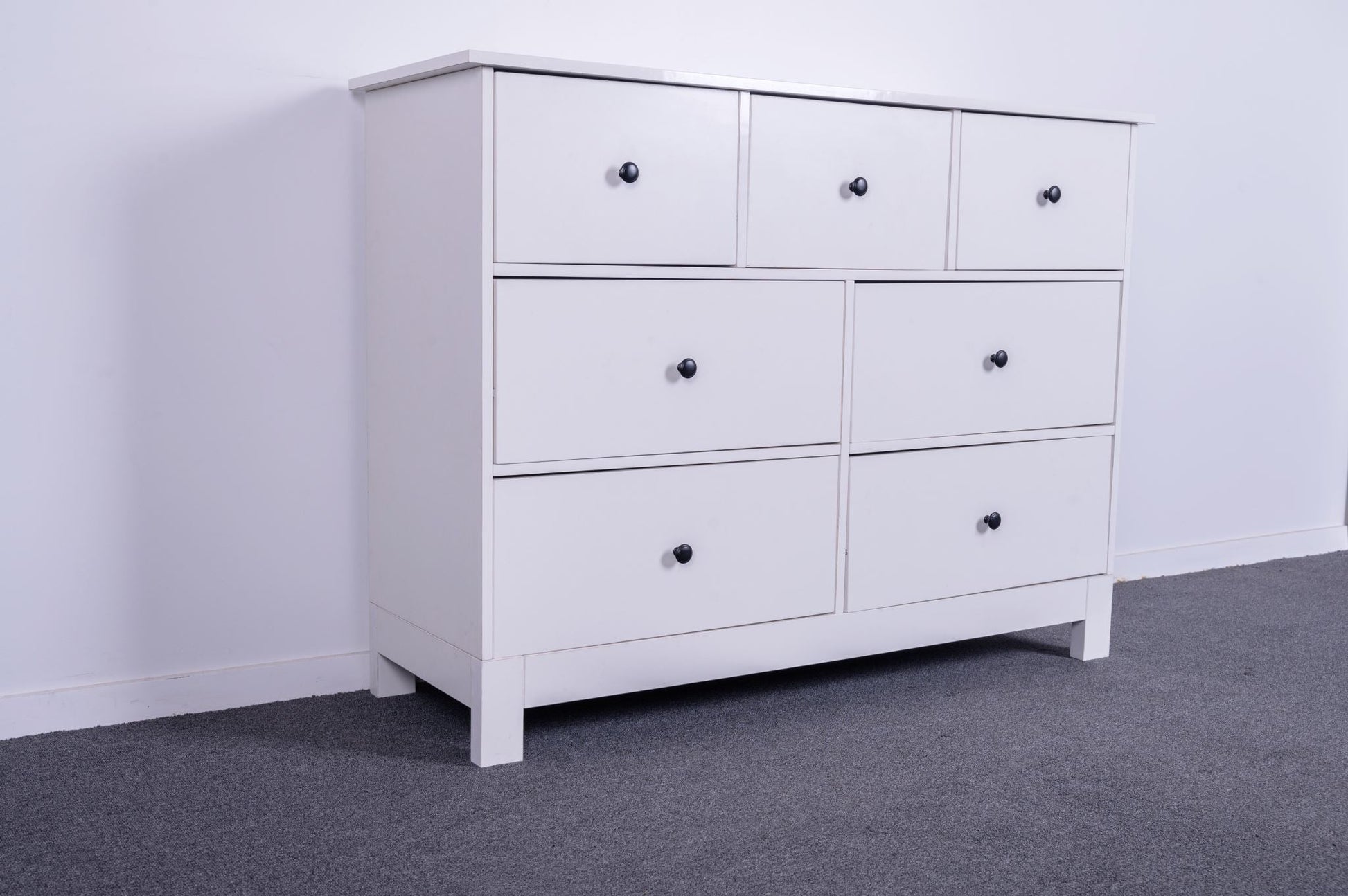 'Pamela' Chest of 7 White Drawers sue-e furniture