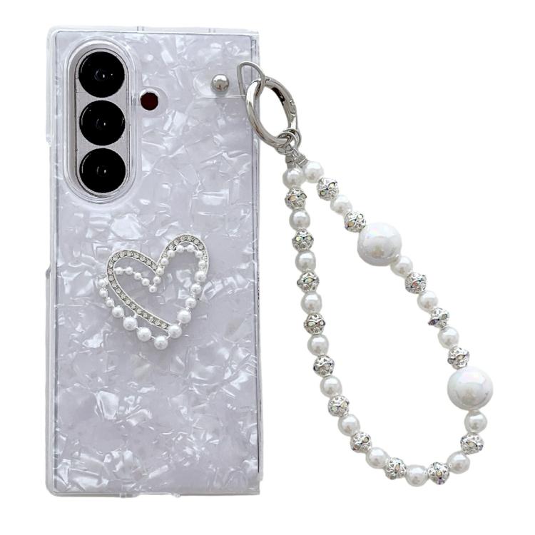 Pearlescent Shell Texture Heart Pattern Phone Case with Bracelet