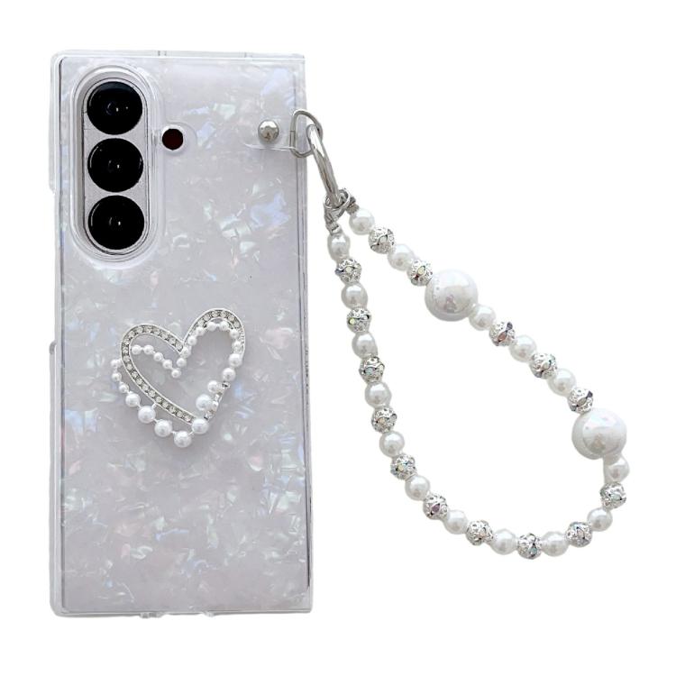 Pearlescent Shell Texture Heart Pattern Phone Case with Bracelet
