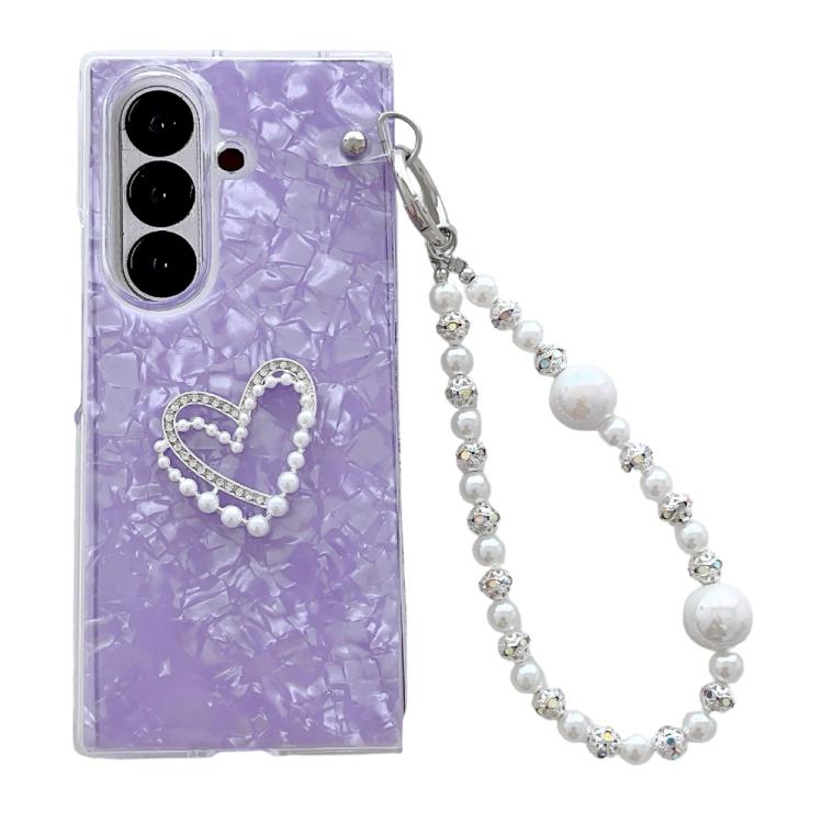 Pearlescent Shell Texture Heart Pattern Phone Case with Bracelet