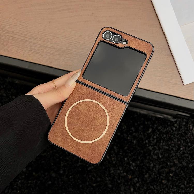 Crazy Horse Texture MagSafe Phone Case