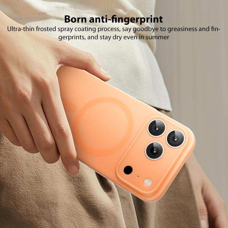 MOMAX Ultra-thin Magnetic MagSafe PC Phone Case