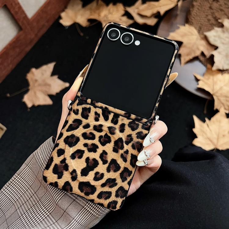 Side Buckle MagSafe Magnetic Skin Feel Leopard PC Phone Case