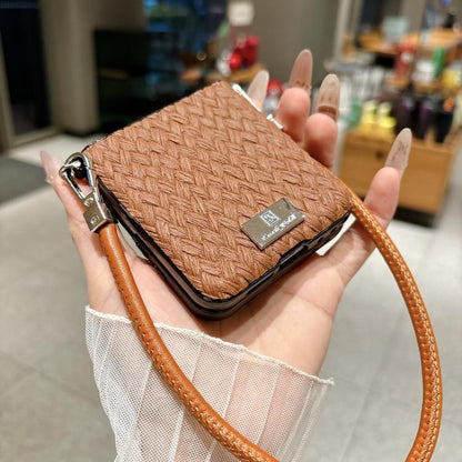 Nameplate Style Straw Pattern Side Buckle Phone Case with Strap, For Galaxy Z Flip8 5G, For Samsung Galaxy Z Flip6 5G / Flip7 FE, For Samsung Galaxy Z Flip7 5G, For Samsung Galaxy Z Flip5 5G