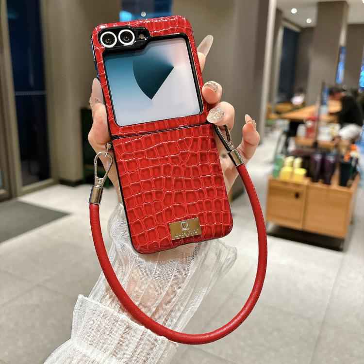 Nameplate Style Glossy Crocodile Pattern Phone Case, For Samsung Galaxy Z Flip6 5G / Flip7 FE, For Samsung Galaxy Z Flip7 5G