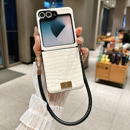 Nameplate Style Glossy Crocodile Pattern Phone Case, For Samsung Galaxy Z Flip6 5G / Flip7 FE, For Samsung Galaxy Z Flip7 5G