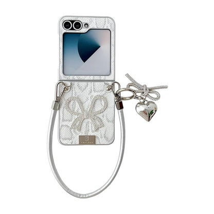 Scale Texture Bow Phone Case with Wrist Strap / Nameplate, For Samsung Galaxy Z Flip6/7 FE, For Samsung Galaxy Z Fold7 5G, For Samsung Galaxy Z Flip7 5G, For Samsung Galaxy Z Fold6, For Samsung Galaxy Z Fold5, For Samsung Galaxy Z Flip5