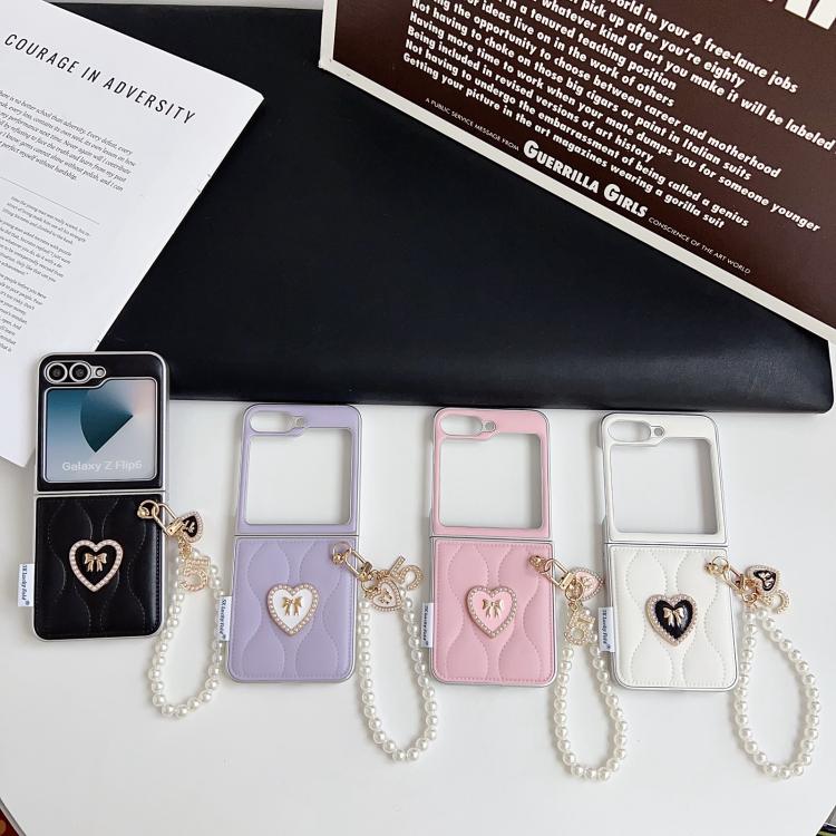 Puffer Jacket Texture 3D Heart Phone Case with Wrist Strap, For Samsung Galaxy Z Flip6/7 FE, For Samsung Galaxy Z Fold7 5G, For Samsung Galaxy Z Flip7 5G, For Samsung Galaxy Z Flip5