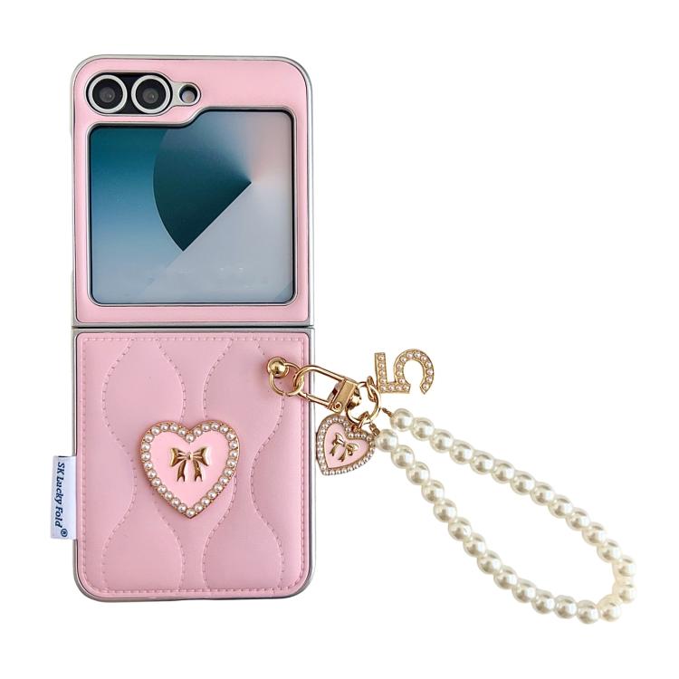 Puffer Jacket Texture 3D Heart Phone Case with Wrist Strap, For Samsung Galaxy Z Flip6/7 FE, For Samsung Galaxy Z Fold7 5G, For Samsung Galaxy Z Flip7 5G, For Samsung Galaxy Z Flip5