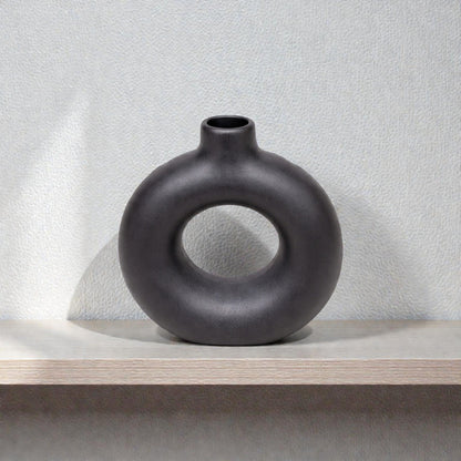 Frankly Cotton Black Sculptural Ring Vase Nest & Stem Homewares