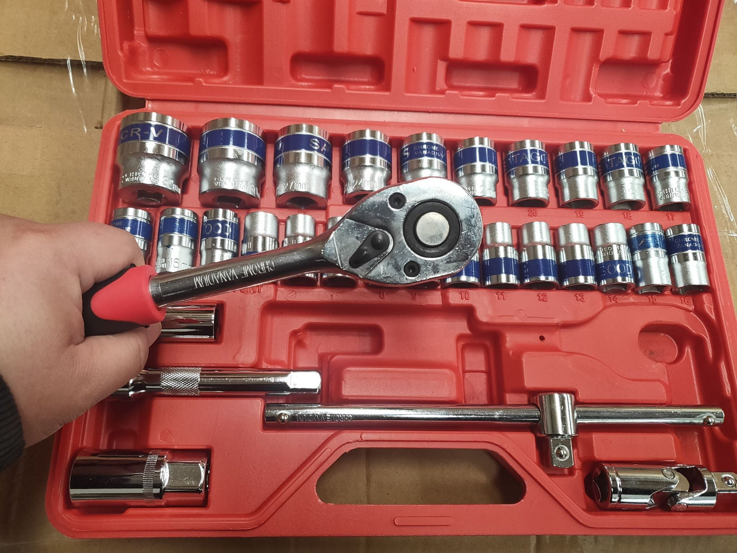 32Pcs 1/2" Socket Wrench Set dealonline.co.nz