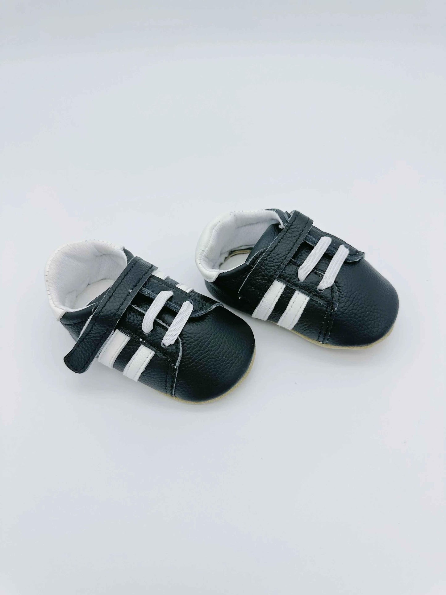 Sporty Black Baby Leather Flat Shoes