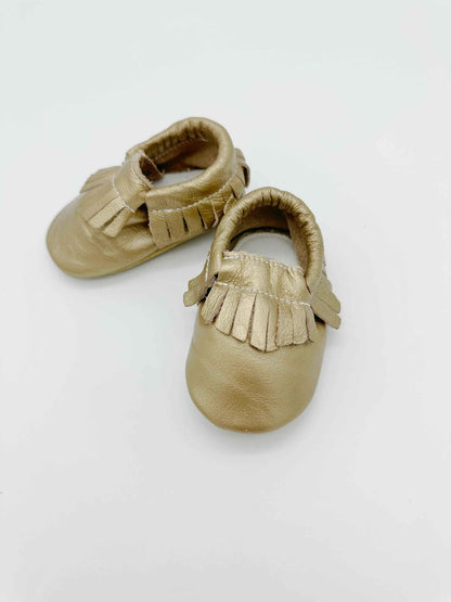 Fringe Gold Baby Leather Flat Shoes