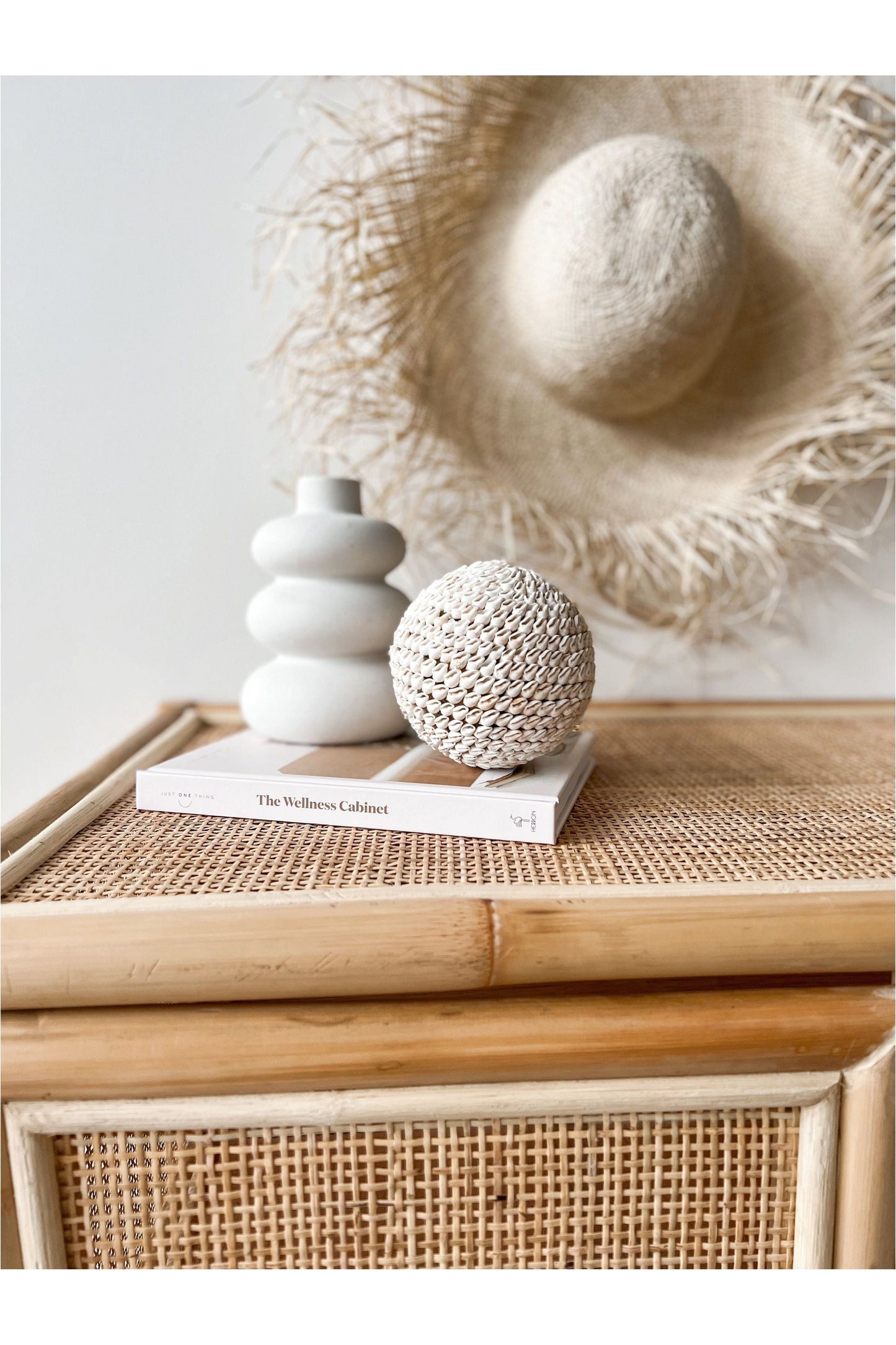 Natural White Shell Ball Inkah Limited