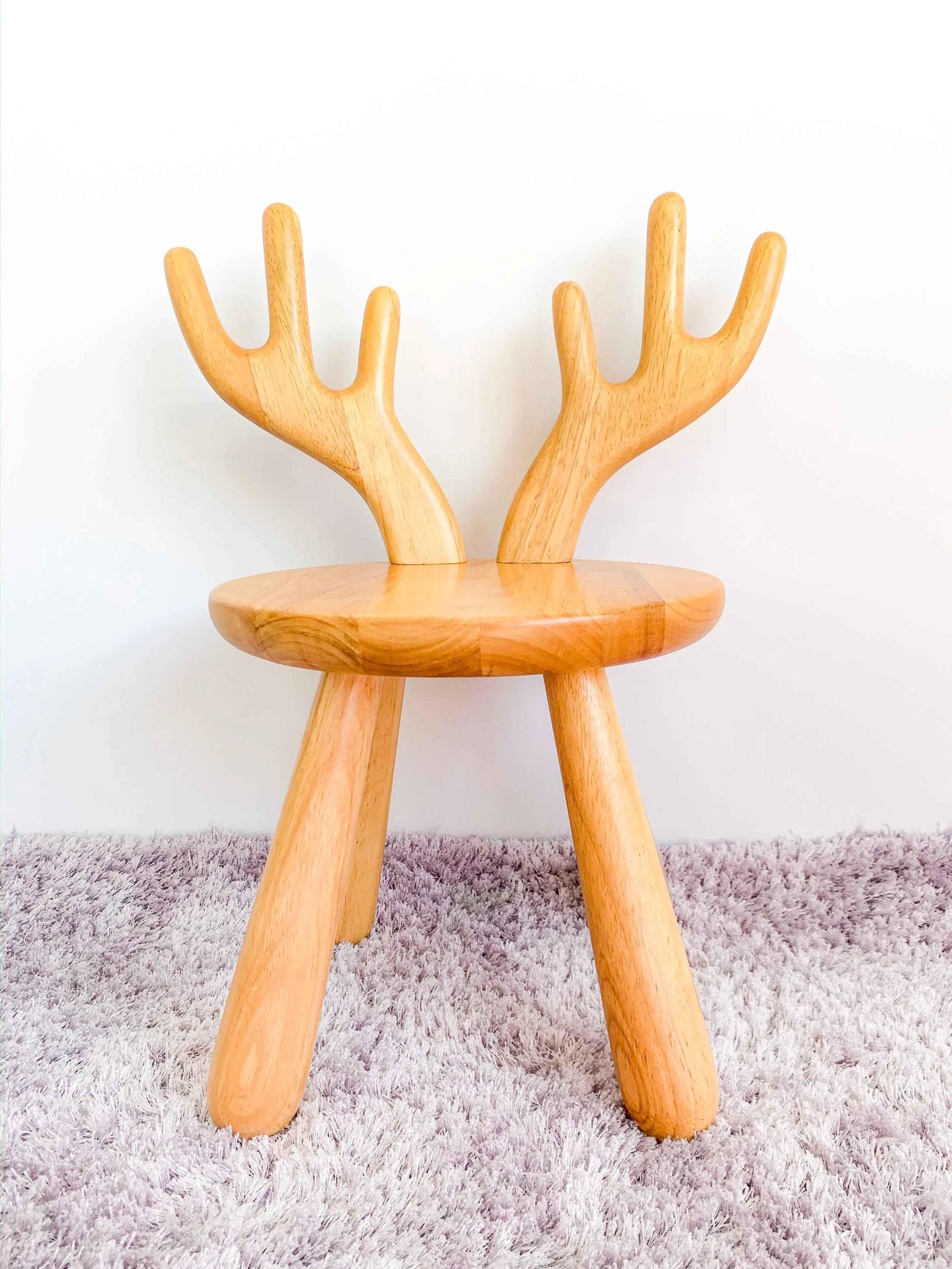 Solid Wood Kids Moose Chair - Adorable Zoo-Inspired Furniture for Little Ones