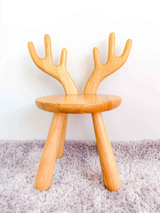 Solid Wood Kids Moose Chair - Adorable Zoo-Inspired Furniture for Little Ones