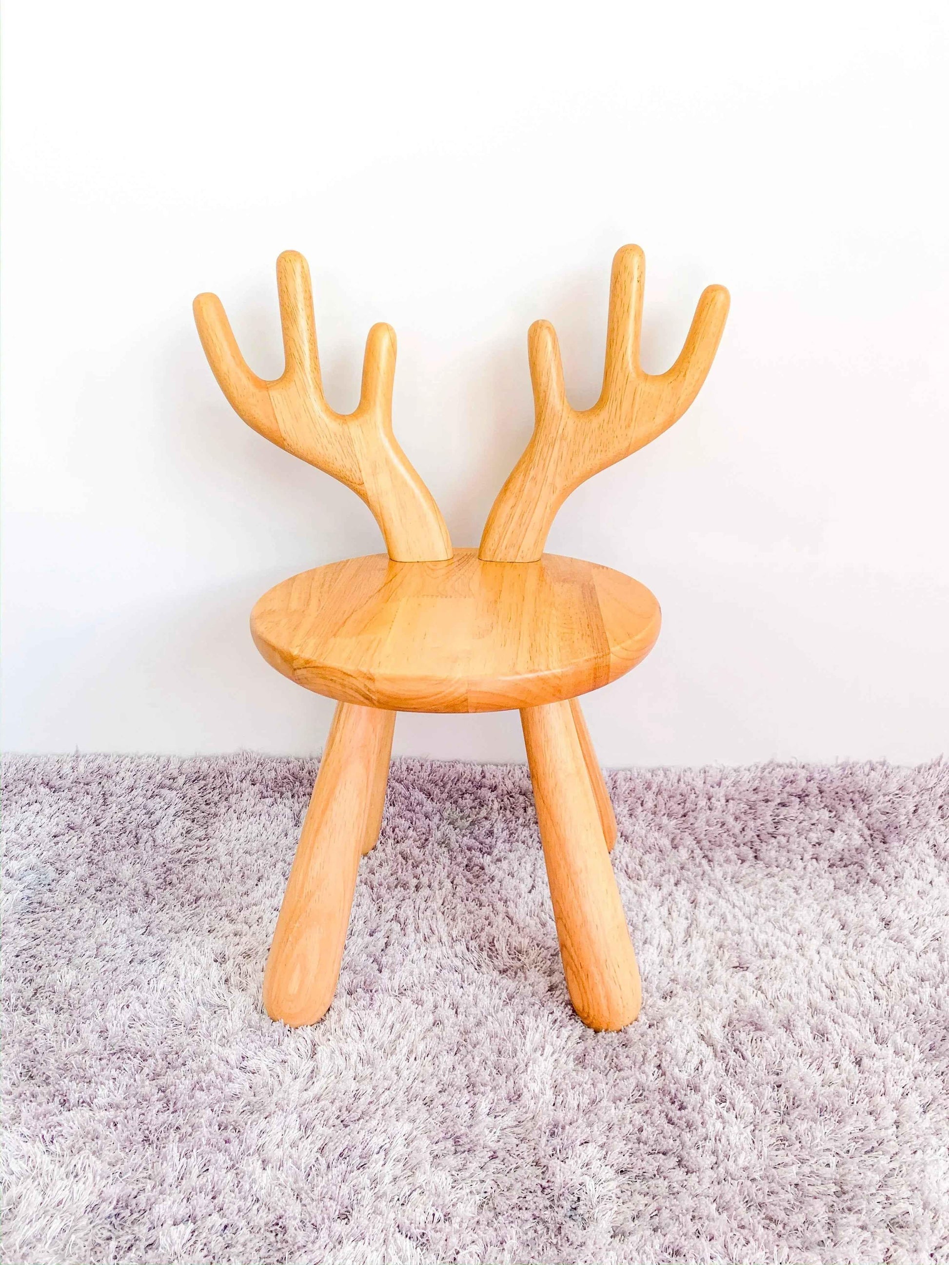 Solid Wood Kids Moose Chair - Adorable Zoo-Inspired Furniture for Little Ones