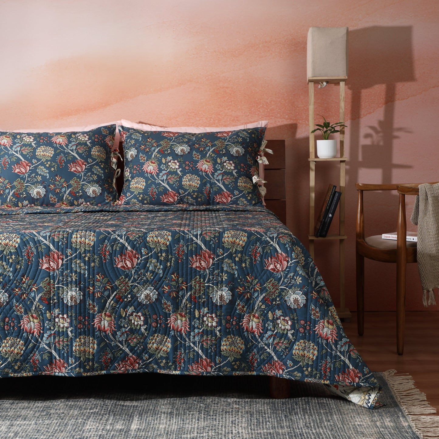 PERCALE REVERSIBLE QUILT SET - CHINTZ Whites of London NZ
