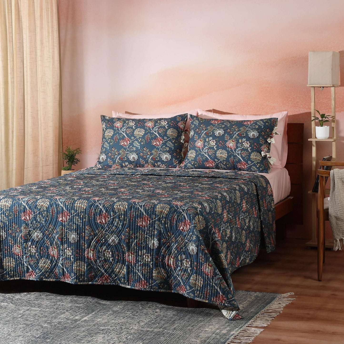 PERCALE REVERSIBLE QUILT SET - CHINTZ Whites of London NZ