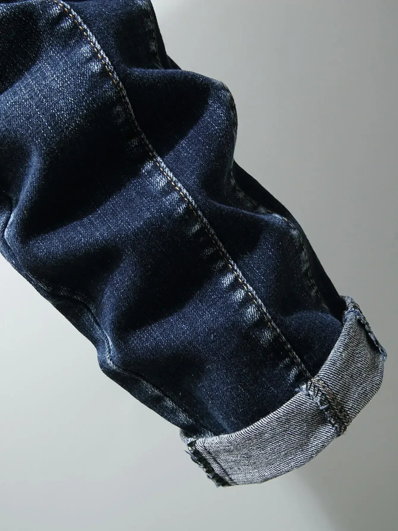 LVCCCI's Stylish Men's Jeans - ShopHub