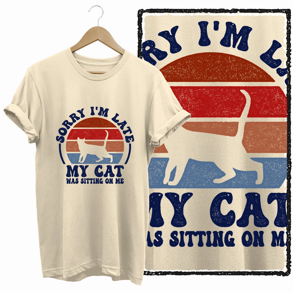COOLMIND 100% Cotton Beige Cat Print Exclusive Graphic Women T Shirt Big Size Loose Cotton Cat Lover Women T Shirt Lovely Cat Te