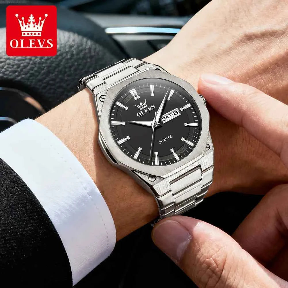 OLEVS 3733 Men Quartz Watch with Night Light Function, 30m Waterproof, Week Date Display - Luxury Sports and Business Brand Watch