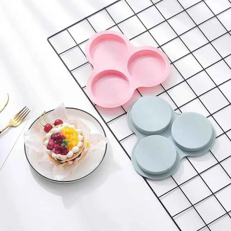 3 Cavity Silicone Egg Mold, Kitchen Tools & Accessories, Non-Stick Air Fryer Egg Pan, Practical Kitchen Items for Egg Cooking