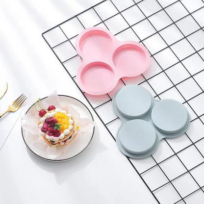 3 Cavity Silicone Egg Mold