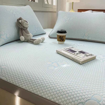 High-quality Ice Bean Summer Mat for Bed Air-Permeable Sleeping Naked Cooling Mat Adult Child Cool Down Coolness Bed Mat Cold